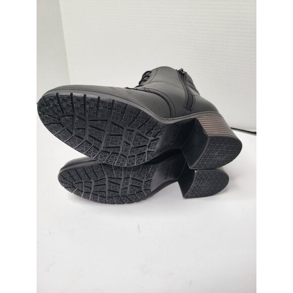 Clarks Combat Leather Ankle Boot Black Size 9 Stacked Heel Comfort Lace-Up - Picture 9 of 12